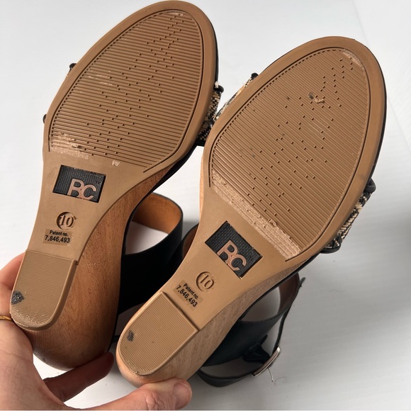 BC Born in California Wedge Sandles - Strappy, Aztec Print, Wooden Heel - Picture 8 of 9